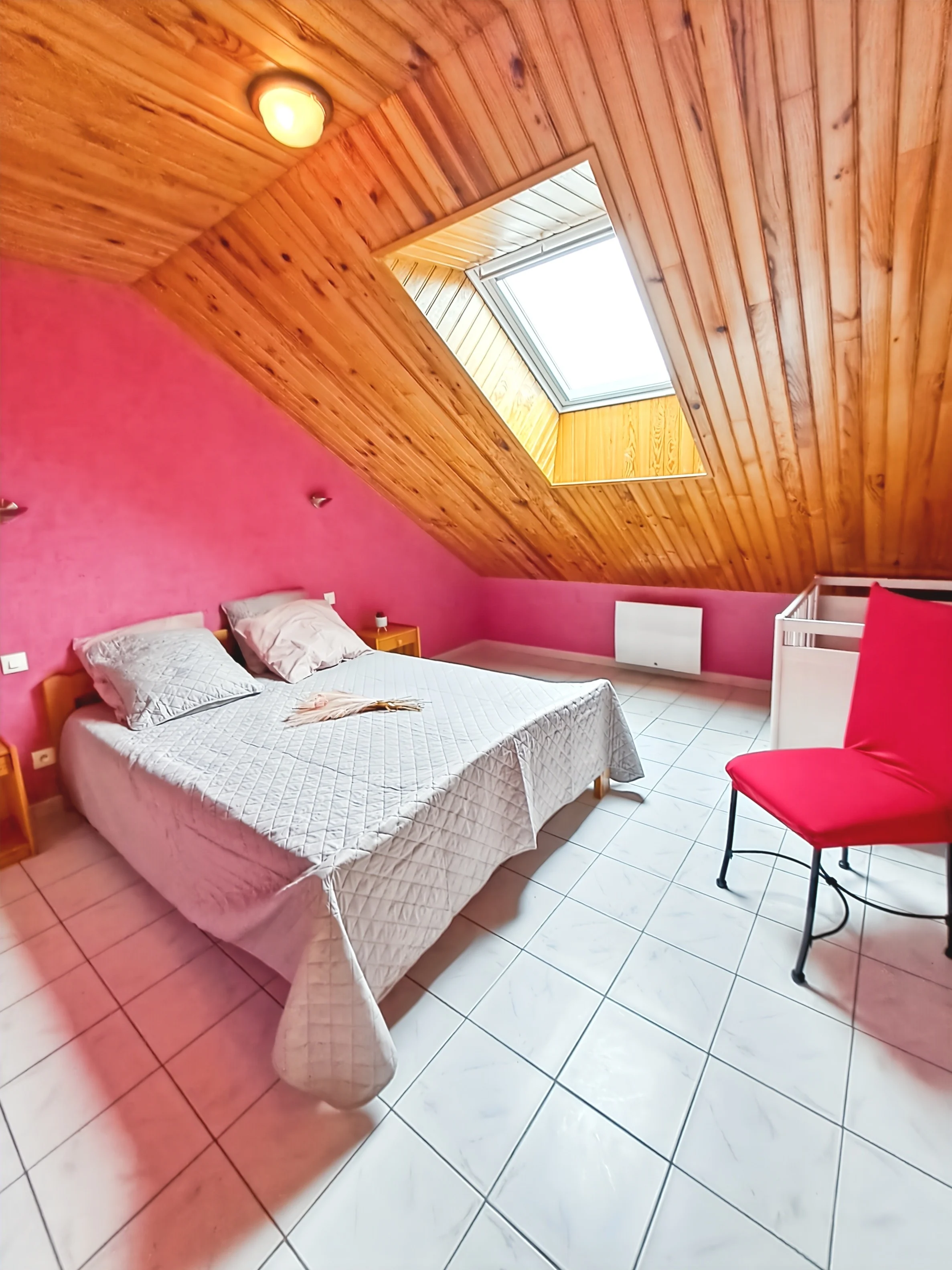 Chambres du gîte Le Menhir en Champagne